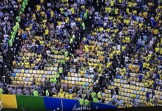 Vídeo: Pancadaria generalizada interrompe Brasil x Argentina no Maracanã