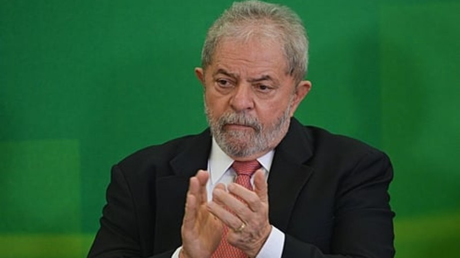 in-a-letter-to-lula,-female-federal-deputies-from-many-parties-ask-him-for-a-black-woman-at-brazil’s-supreme-court