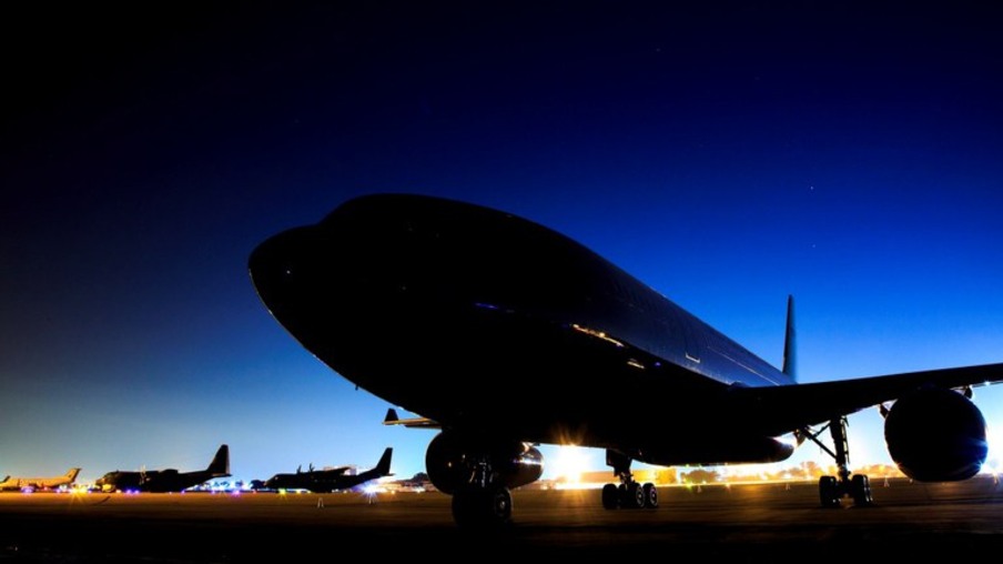 Aeronave KC-30, da FAB, tem sido uma das mais acionadas para a operação de repatriação. Foto: FAB