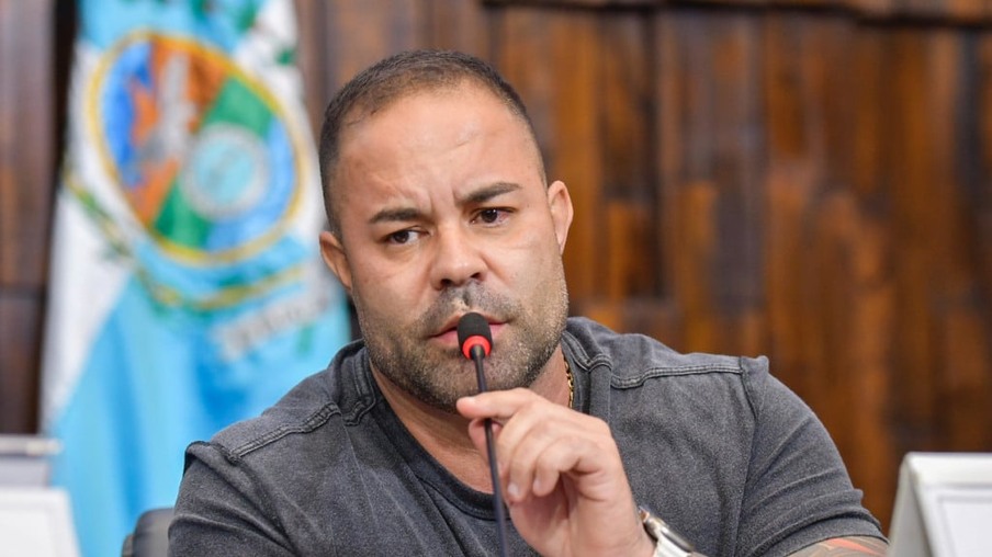 Denúncia do deputado Filippe Poubel resulta na restituição de R$ 9 milhões à Prefeitura de Maricá