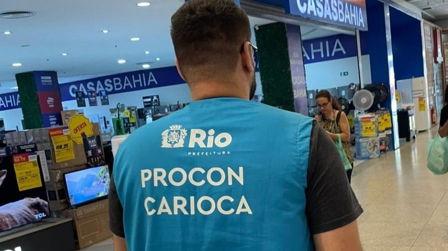 O Procon Carioca fiscalizou 23 lojas no Norte Shopping e no Shopping Metropolitano - Divulgação