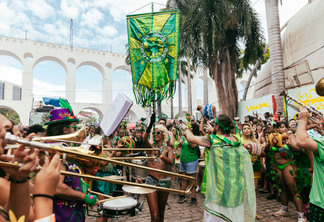 Bloco Planta na Mente chega ao 13º desfile com o tema carnaval dos sonhos