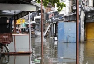 Consequências de chuvas intensas e estiagem causam mais danos na periferia. Foto: Fernando Frazão / Agência Brasil
