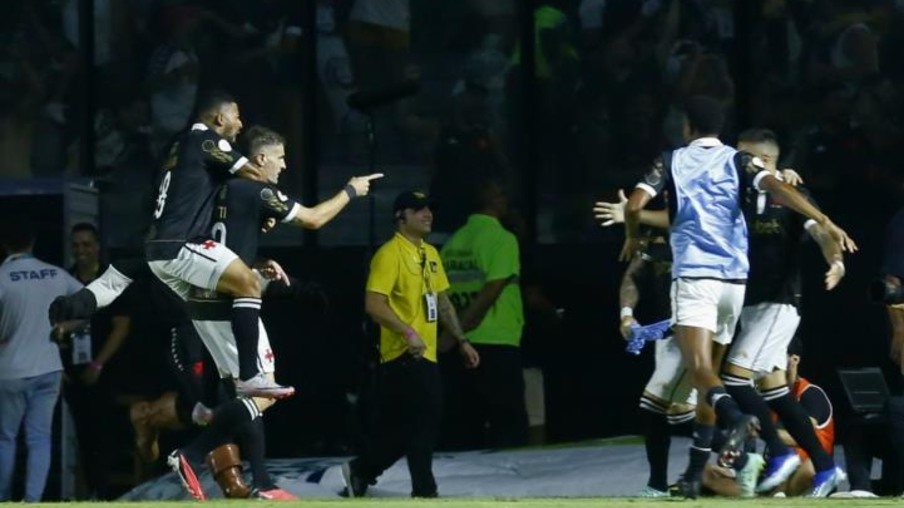 Vasco venceu o Coelho por 2 a 1 (Crédito: Úrsula Nery/Agência FERJ)