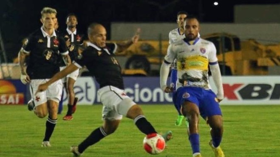 Sampaio e Vasco ficaram no 3 a 3, em Bacaxá (Crédito: Jhonatan Jeferson/SCFE)