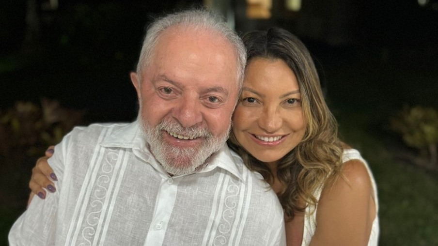 Lula e Janja em foto compartilhada nas redes sociais neste dia 31 – Reprodução