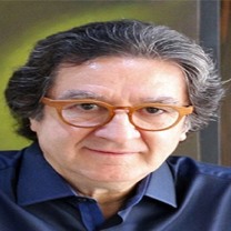 Ricardo Viveiros, jornalista, professor e escritor, é doutor em Educação, Arte e História da Cultura; autor, entre outros, de “A Vila que Descobriu o Brasil” (Geração), “Justiça Seja Feita” (Sesi) e “Educação S/A” (Pearson)