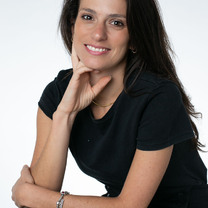 Giuliana Gobbetti é graduada em Administração pelo Insper. Com 7 anos de experiência no mercado financeiro, é também gerente do Instituto de Formação de Líderes.