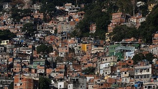 Do total de área urbana habitada na região metropolitana do Rio, 18,2% esteve sob o domínio de algum grupo armado em 2023 - Fernando Frazão/ Agência Brasil