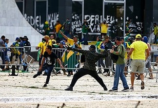 e-possivel-comparar-manifestacoes-democraticas-com-o-ato-bolsonarista-em-brasilia?