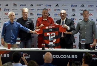 Tite projeta futuro no Flamengo e diz que Gabigol e Pedro podem atuar juntos