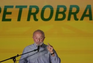 Presidente Luiz Inácio Lula da Silva discursa durante evento da Petrobras. Foto: Domingos Peixoto