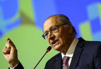 brasil-ficou-caro-antes-de-ficar-rico,-diz-alckmin