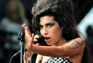A misteriosa morte de Amy Winehouse é o tema do Câmera Record deste domingo (28)