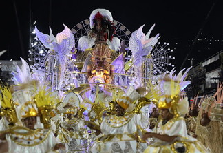 A escola de samba Parque Acari abriu a primeira noite de desfiles da Série Ouro - Rafael Catarcione/Prefeitura do Rio