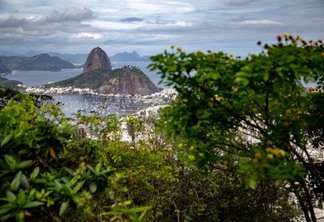 Gastos de turistas no Rio de Janeiro durante o Carnaval superam R$ 2,3 bilhões, indica pesquisa