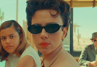 Scarlett Johansson em cena de 'Asteroid City' - Foto: Divulgação