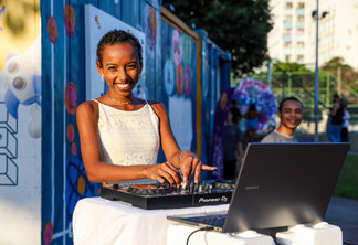 No Rio, cursos de DJ e Indústria Avançada têm 3,5 mil vagas abertas nos Espaços da Juventude