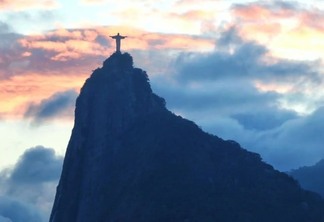 Rio de Janeiro: Foto: instagram.com/emcantosmundoafora - Reprodução COR