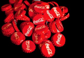 Governo deixa de arrecadar, e Coca-Cola poupa R$ 4,3 bi em impostos