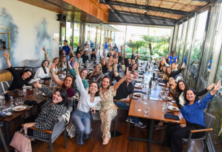 Representantes do mercado de luxo, agências de viagens e empresas do segmento MICE recepcionados pelo Visit Rio em almoço no Baleia Rooftop