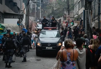 Operações policiais no Rio deixam 22 mil estudantes sem aula
