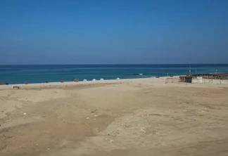 Praia na Cidade de Gaza, em 8 de janeiro de 2021 [Ali Jadallah/Agência Anadolu]