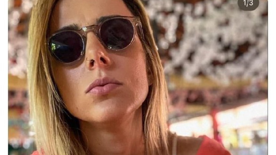 Vaneza Lobão, de 31 anos foi morta na noite desta sexta-feira (24/11), na Rua Passo da Pátria, em Santa Cruz, Zona Oeste da Cidade do Rio - Reprodução