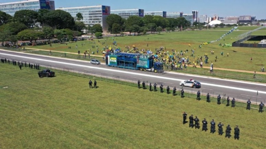 Manifestação contra posse de Flávio Dino no STF em Brasília - Foto: Redes Sociais