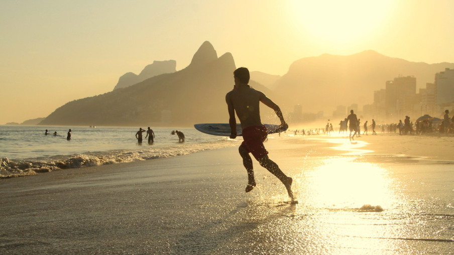 Verão carioca: 6 maneiras de amenizar os dias quentes