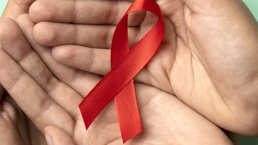 Brasil registra queda de óbitos por aids. Confira os números do Rio de Janeiro