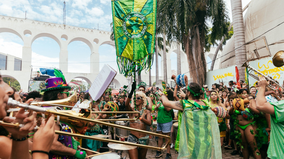 Bloco Planta na Mente chega ao 13º desfile com o tema carnaval dos sonhos