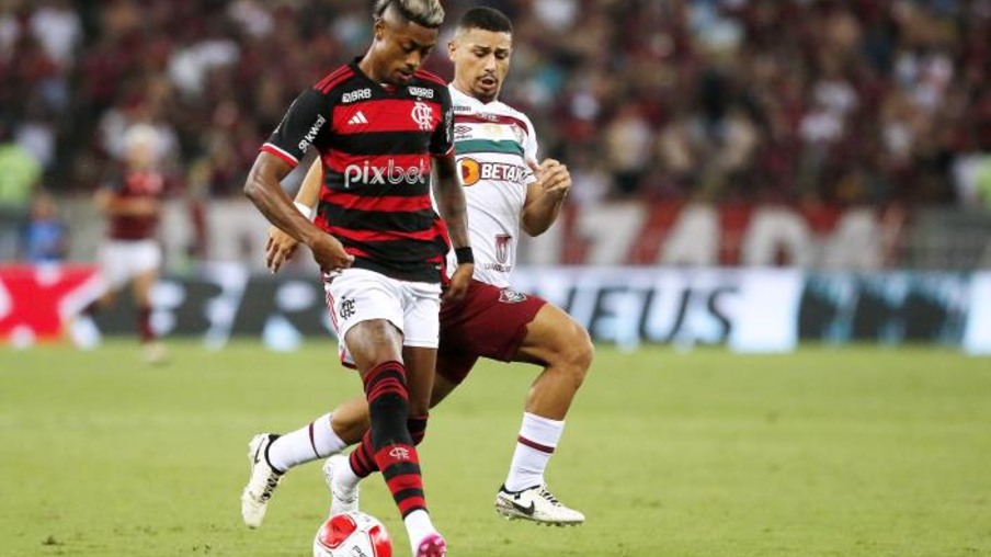 O Flamengo eliminou o Fluminense e vai decidir o Carioca pela sexta vez seguida(Úrsula Nery/Agência FERJ)