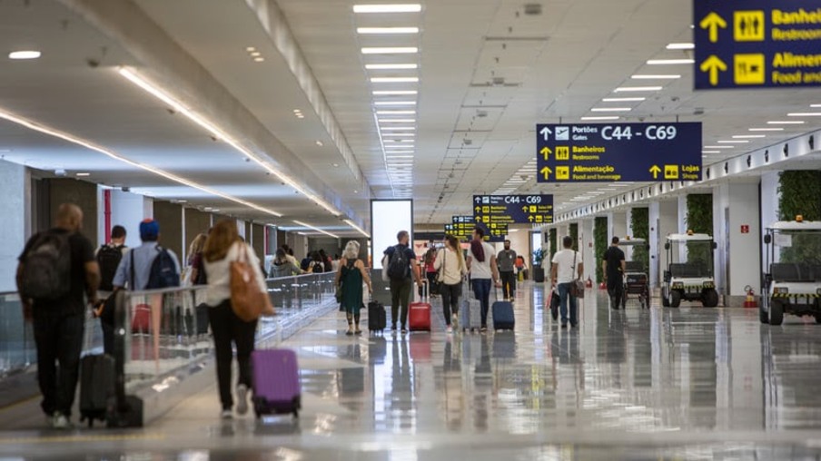 RIOgaleão espera fluxo de 242 mil passageiros para a Páscoa