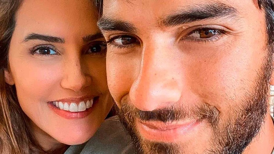 Chega ao fim casamento de Deborah Secco e Hugo Moura após nove anos, diz site (Crédito: Reprodução/Instagram)
