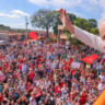 Presidente Lula e seus eleitores. Foto: Divulgação
