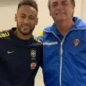 Neymar posa ao lado de Bolsonaro, acusado de propagar Fake News - Foto: Reprodução