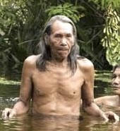 Severiano Kedassere (in memorian). O ator atuou no longa-metragem “Antes o Tempo Não Acabava” (2016) e no curta “Cachoeira”. 

