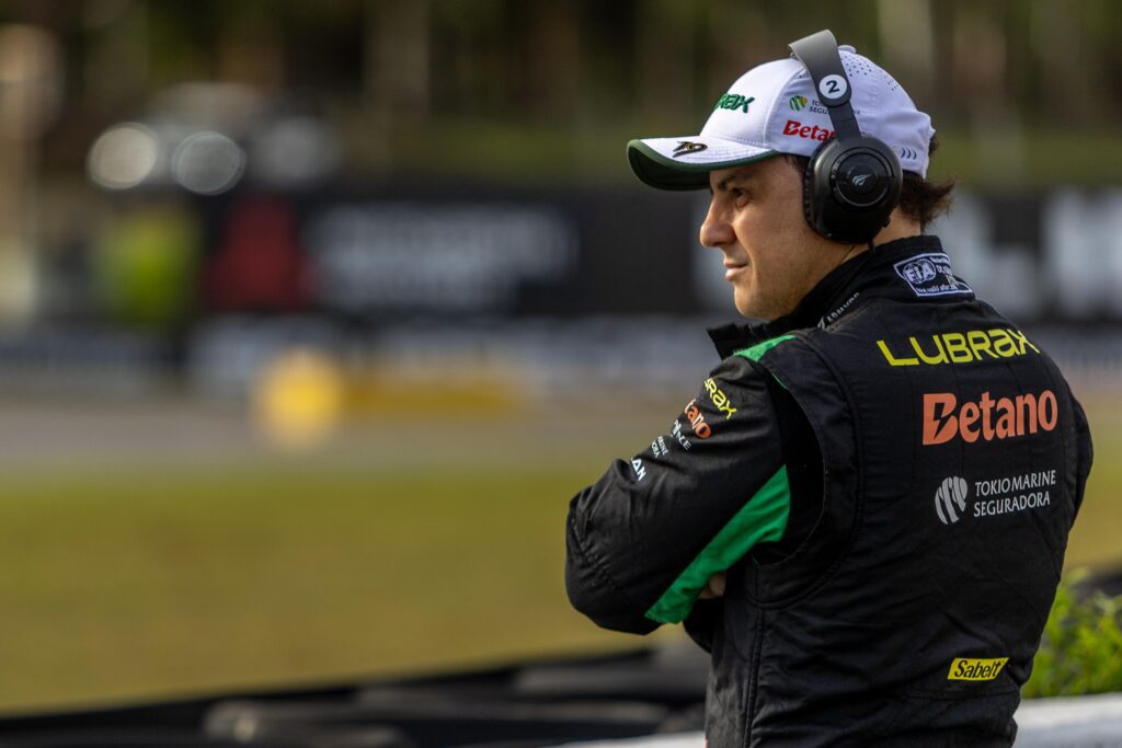 Stock Car: Felipe Massa mantém confiança apesar de problemas no fim do dia | Diário Carioca Felipe Massa - Foto: Rodrigo Guimarães