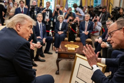 @WhiteHouse
