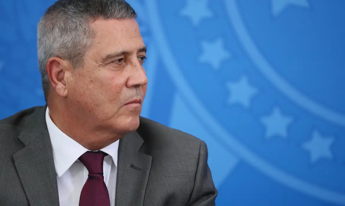 Fux vota e STF forma maioria para condenar Braga Netto | Diário Carioca Maioria do STF condena Braga Netto por abolição do estado de Direito