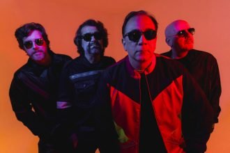 Biquini e Big Mountain fazem show na Barra da Tijuca | Diário Carioca Biquini - Foto: @MarcosHermes