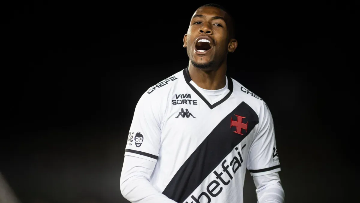 Vasco vence Cruzeiro em São Januário e chega a sete jogos invicto | Diário Carioca Rayan comemora gol contra o Cruzeiro - Matheus Lima/Vasco