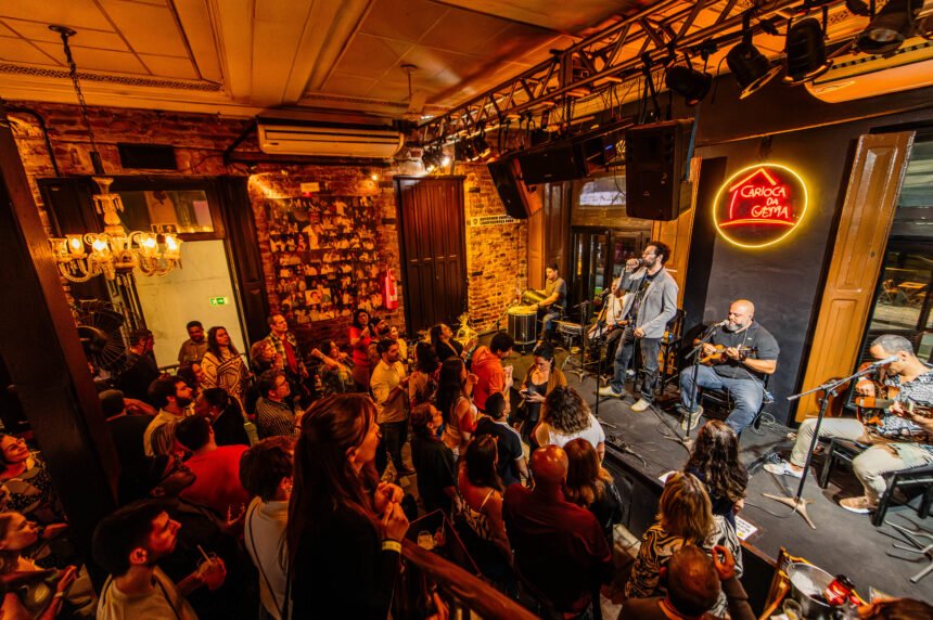 Carioca da Gema lança "Choro da Gema" | Diário Carioca Carioca da Gema lança "Choro da Gema", novo projeto mensal de música instrumental brasileira