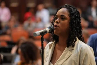 Presidente da CDDHC da Alerj denuncia ausência de investigação e câmeras corporais em operação letal no Rio | Diário Carioca Dani Monteiro, deputada estadual do Rio de Janeiro pelo PSOL. — Divulgação/Dani Monteiro