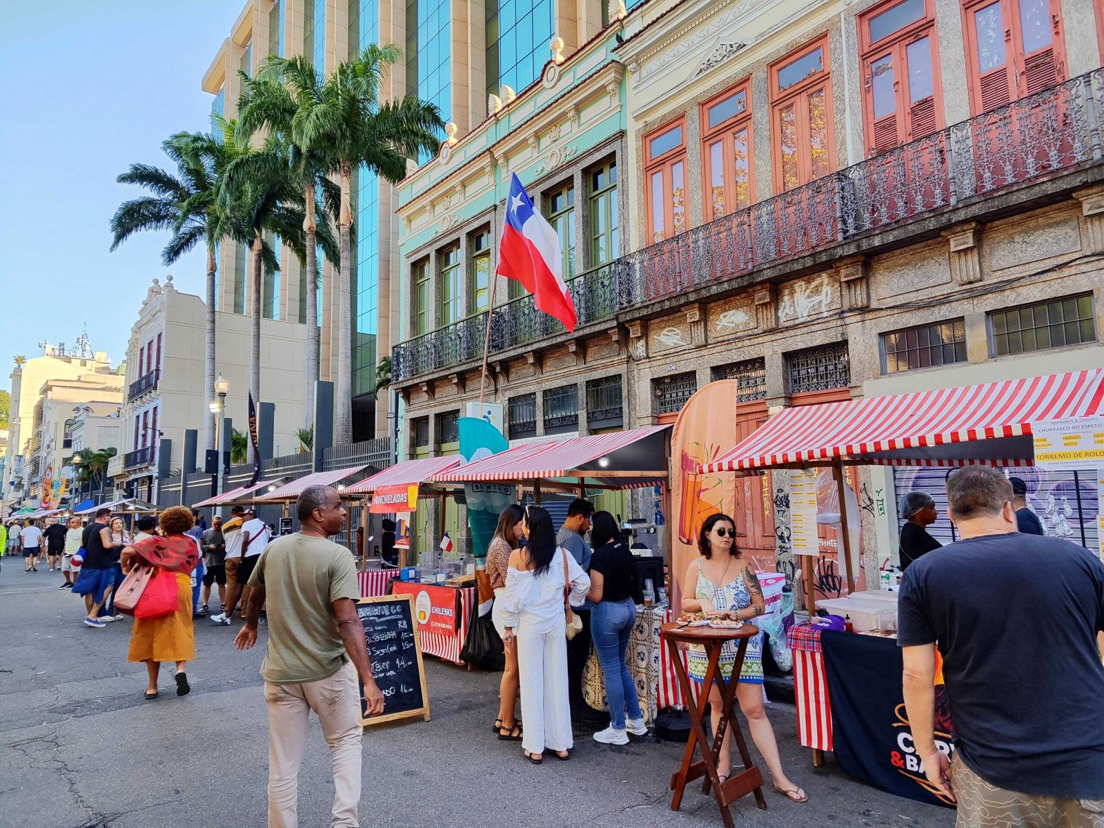 Polo Gastronômico da Feira do Lavradio é um passeio por variados sabores | Diário Carioca Polo Gastronômico da Feira do Lavradio é um passeio por variados sabores