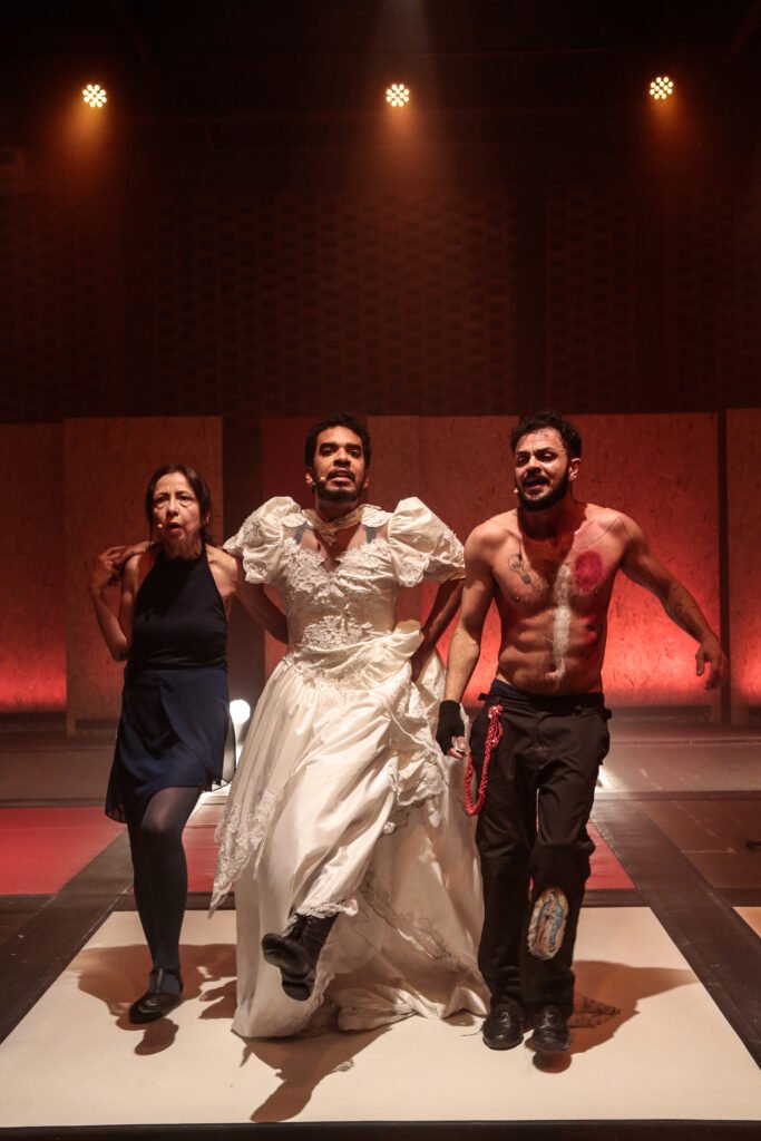 Espetáculo inspirado no clássico “As veias abertas da América Latina”, de Eduardo Galeano, realiza temporada no Teatro Sérgio Porto