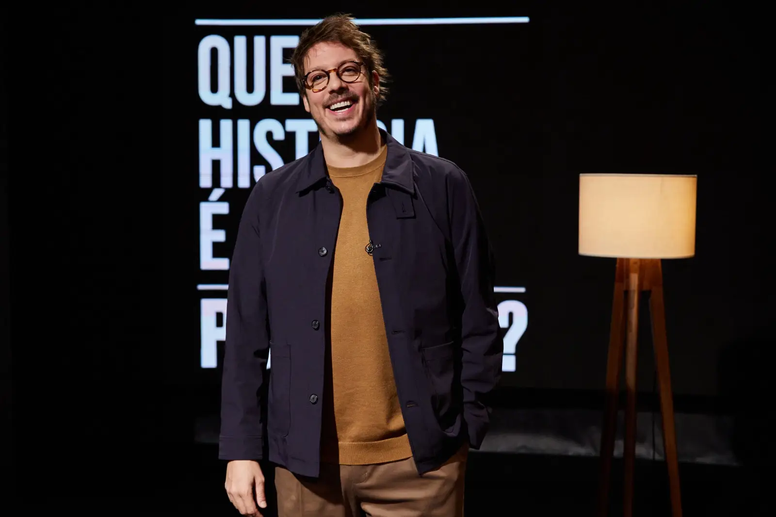 'Que História É Essa, Porchat?' está de volta com episódios especiais pelo Brasil | Diário Carioca 'Que História É Essa, Porchat?' está de volta com episódios especiais pelo Brasil