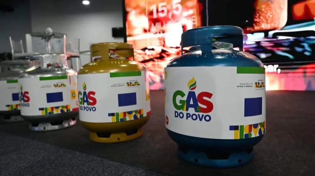 Gás do Povo: veja os valores dos botijões por estado | Diário Carioca Propaganda do governo para divulgar o programa “Gás do Povo”. Foto: Divulgação