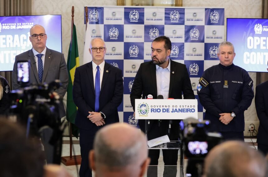Governador Cláudio Castro durante coletiva de imprensa no Palácio Guanabara. (Rafael Campos)